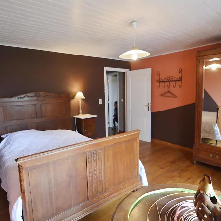 Ferienhaus Stunning Holiday Home With Sauna In Neufchateau