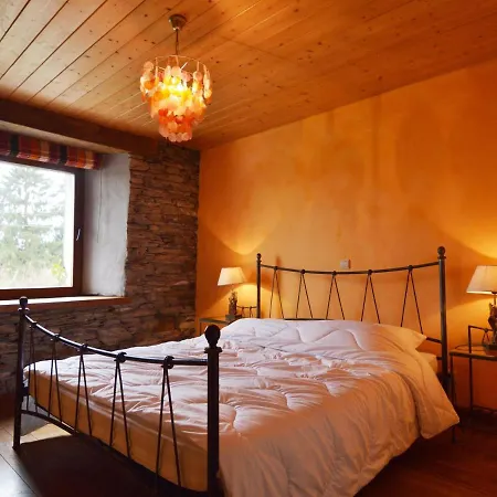 Ferienhaus Stunning Holiday Home With Sauna In Neufchateau *