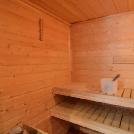 Stunning Holiday Home With Sauna In Neufchateau Ferienhaus