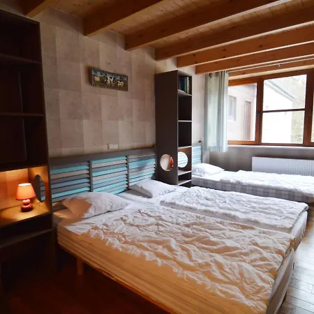 Stunning Holiday Home With Sauna In Neufchateau Semel