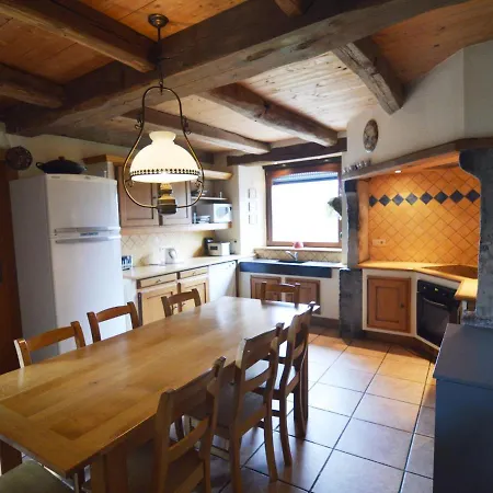 Ferienhaus Stunning Holiday Home With Sauna In Neufchateau
