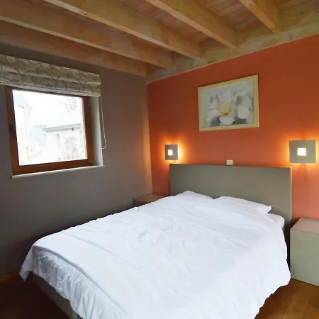 Stunning Holiday Home With Sauna In Neufchateau Ferienhaus *
