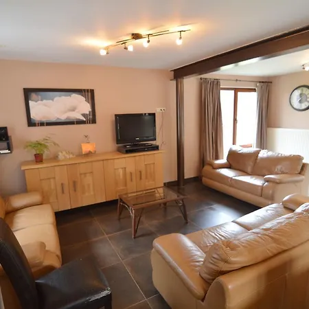 Stunning Holiday Home With Sauna In Neufchateau * Semel